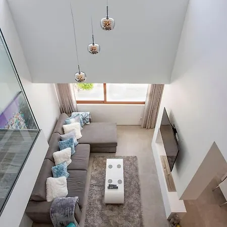 Matilde - Luxury 3 Bed 3 Ensuite Pool Aircon Villa Quarteira