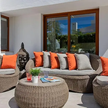 Matilde - Luxury 3 Bed 3 Ensuite Pool Aircon *